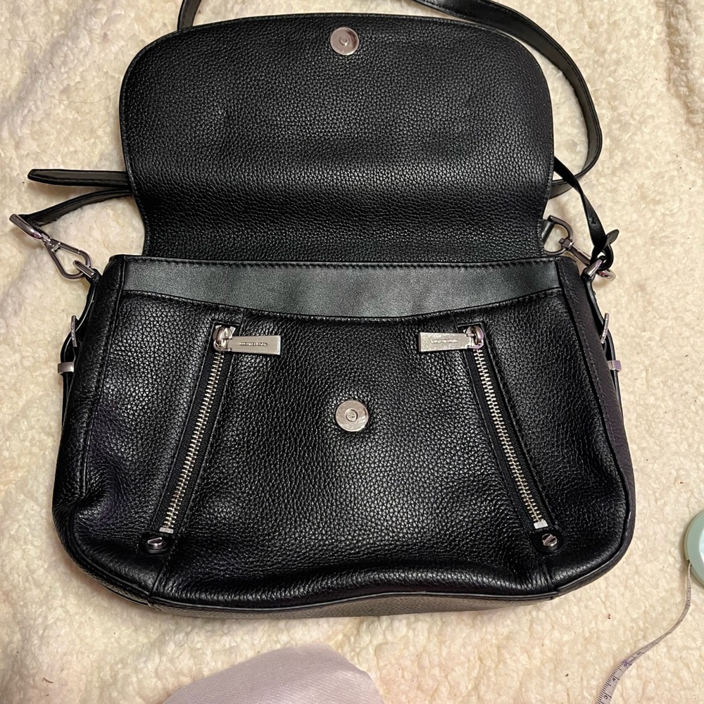 Michael Kors EUC Bedford Legacy Pebbled Leather Flap Crossbody Bag - Picture 5 of 13